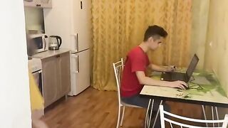 The computer broke down and a friend came to repair it, and the girl was left without underwear