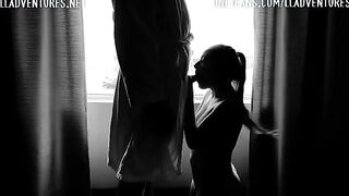 An amateur couple fucks without any barriers during the quarantine