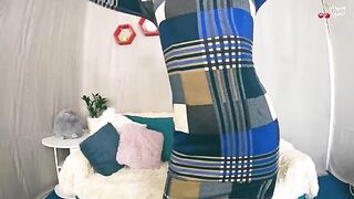 Hot MILF with big ass enjoys hard anal sex