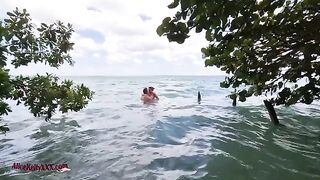 Babe has an amazing sex in the blue lagoon, showcasing sensual beauty