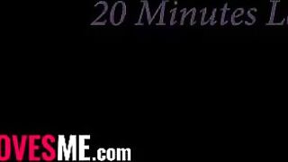 Petite woman Vixen prepared a blowjob for her stepbrother for his birthday