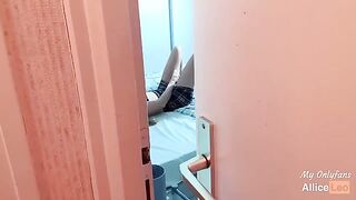 I spy my stepsister masturbating, I offered her my cock and she accepted!