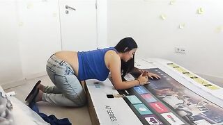 Fucking my stepmom through a hole in a box