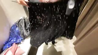 The choice of clothes in NY ended with a big cumshot on the tits