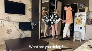 A hot MILF seduced a young guy who did not wear panties