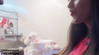 The baker competes with her colleague, showcasing her stunning 34F curves in the kitchen
