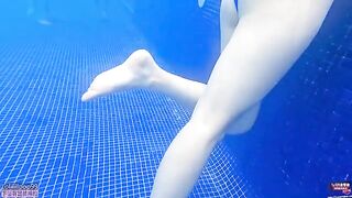 Chinese teen JK gets fucked on her vacation