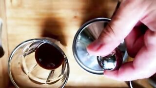 The hot mom makes coffee and gets a finger in the pussy