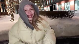 A guy picked up a girl from the street and fucked her without a condom