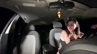I discuss with my boyfriend in the car and my friend comes to console me and ends up fucking me