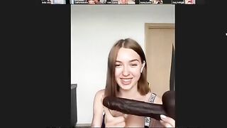 Lesbian babes Honey Sasha and Kate Quinn fucked each other with toys in a steamy Zoom meeting