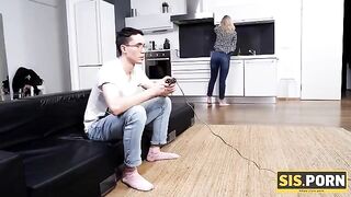 Skinny girl with tiny tits fucked by stepbrother on SISPORN