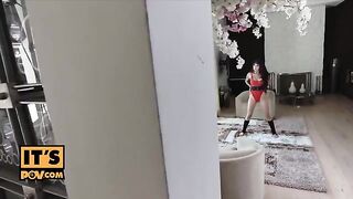 The girl tried the stepdad’s cock in her pussy, it was juicy and sweet