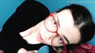 A nerdy redhead gets her pussy eaten by Gabri ASMR while her mom is nearby