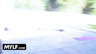 Hot yoga MILF Tia Cyrus gets her pussy railed