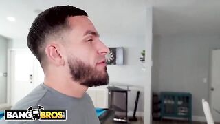 Peter Green’s obsession with PAWG Harley King’s big ass is evident in this steamy scene