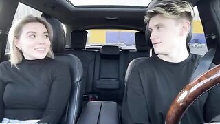 A short-time taxi ride turned into a passionate blowjob session