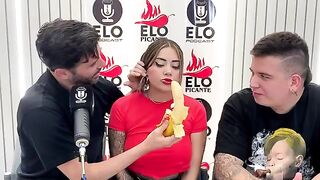 An interview with Elo Podcast turns into a steamy session with Sara