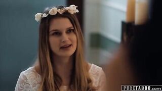 The bride-to-be couldn't resist giving a blowjob to her girlfriend