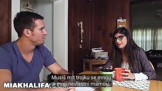 Můj přítel mi nedovolí mít trojku, takže jsem se rozhodl pro dva