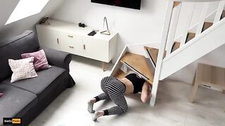 Girl got stuck and was fucked by her stepbrother