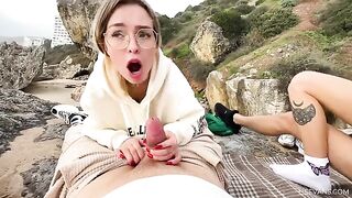 Two young girls decided to spend time with the guy in a steamy beach setting