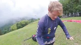 Sexx Sexxx squirts while paragliding at 2200 m above the sea in 60fps