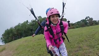 Sexx Sexxx squirts while paragliding at 2200 m above the sea in 60fps
