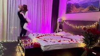 The best Valentine's Day gift for a beautiful girl Mia Bandini