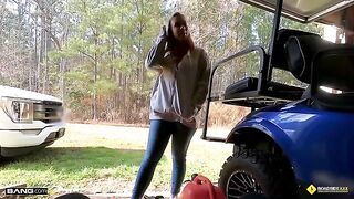The mechanic fixed the car and got lucky with a busty babe