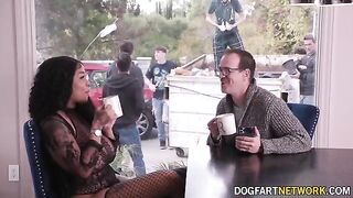 Ebony babe Paris The Muse gets her mouth full of cock