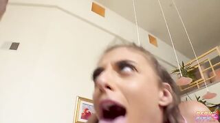 Brunette Gia Derza gets her pussy and ass gapped