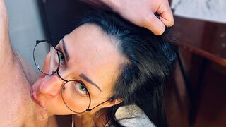 The student replaced the exam with sex with her teacher