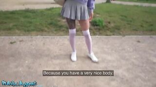 A young Italian college girl agreed to have sex for money with a stranger