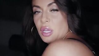 The sexy girl Kiki has anal sex and gets her ass gapped