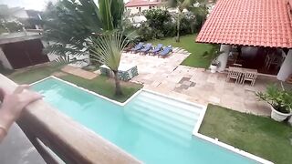 I had sex with a stranger I met on the beach, he took me to the hotel and fucked me hard