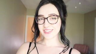 The girl reads hysterical literature and tries not to cum while doing it