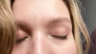 Good morning with a stunning e-girl in an ASMR girlfriend roleplay