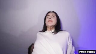 The cutest 18-year-old girl, Matty, achieved a squirting orgasm world record