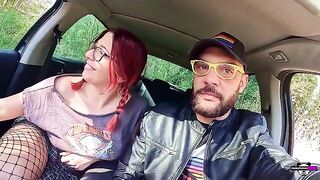 Amateur blowjob with non-sense Italian dialogues and outdoor action