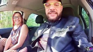 Amateur blowjob with non-sense Italian dialogues and outdoor action