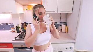 The unfaithful wife called her friend to visit, and things got steamy