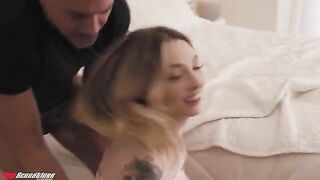 A horny babysitter left a cookie trail leading to her pussy for the dad
