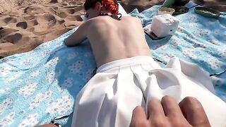 A couple has sex on the public beach and gets caught