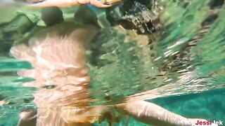 Underwater anal sex with a stunning blonde babe on the beach is amazing