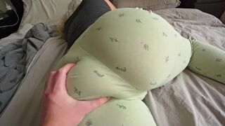 A woman with a thick ass entices her lover to fuck her hard when she's wet