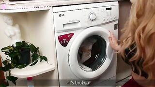 Big ass wife got stuck, but had intense anal action