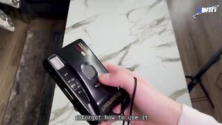 A lazy student was photographed by a lustful fake photographer at home