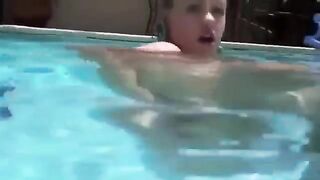 Babe in scuba gear gets fucked in her ass by a dildo underwater