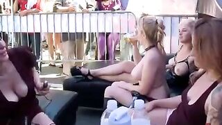 Girl was fucked on the roof right in the street